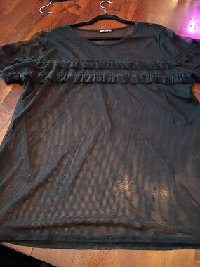 Hot Topic Mesh Overtop